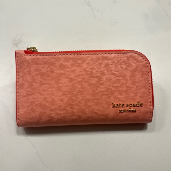 NWT Kate Spade Devon Pop Trim Small Bifold Wallet - Picture 1 of 10